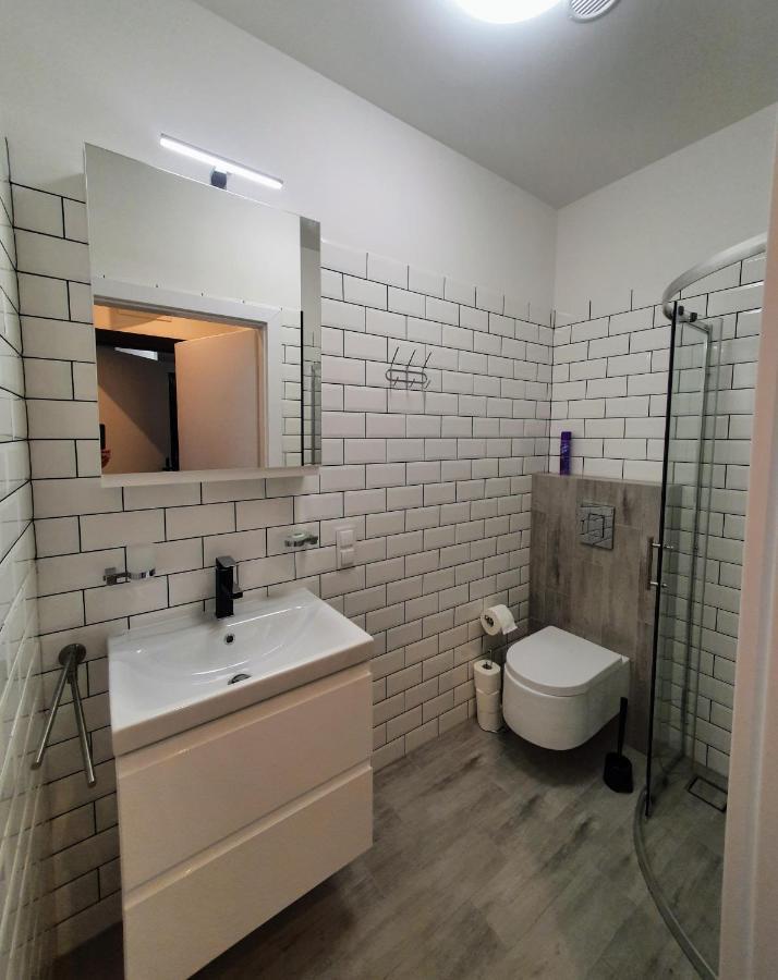 Apartamenty U Portera W Centrum Gdynia Exteriör bild